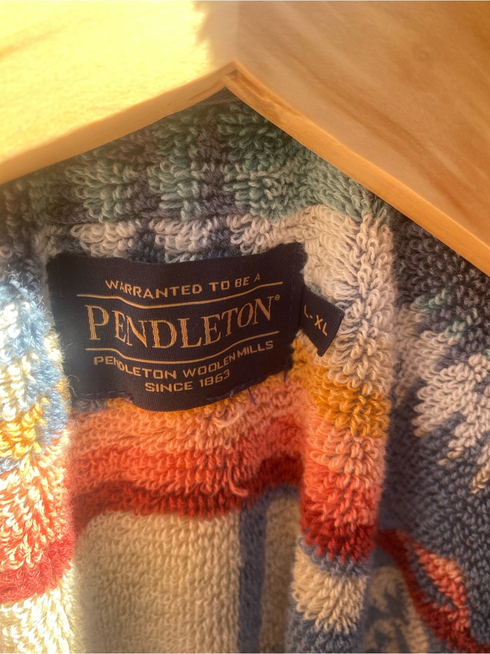 Pendleton Robe - Picture 2 of 5